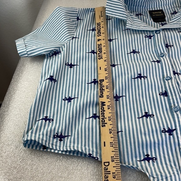 DISNEY Embroidered Aladdin genie lamp Button Up front tie top crop - Picture 13 of 13